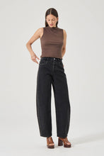 Load image into Gallery viewer, Gigi Barrel - Black Sand Eyelet
