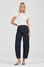 Load image into Gallery viewer, Gigi Barrel Jean - Super Rinse
