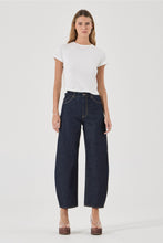 Load image into Gallery viewer, Gigi Barrel Jean - Super Rinse
