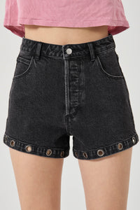 Mirage Short - Black Sand Eyelet