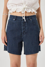 Load image into Gallery viewer, 90&#39;s Relaxed Short - Indigo Stripe
