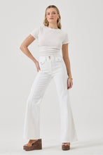 Load image into Gallery viewer, Eastcoast Flare Jean - Celeste White Gold
