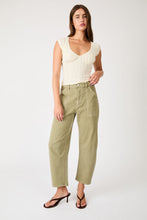 Load image into Gallery viewer, Gigi Barrel Trade Pants - Drill Summer Olive
