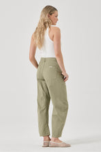 Load image into Gallery viewer, Gigi Barrel Drill Jean - Summer Olive
