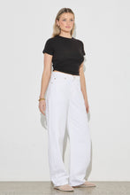 Load image into Gallery viewer, Arc Barrel Jean - White Gold
