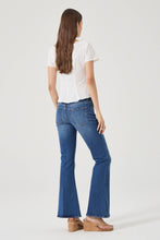 Load image into Gallery viewer, Downtown Flare - Donna Blue
