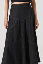 Load image into Gallery viewer, Liv Chevron Skirt - Black Sand
