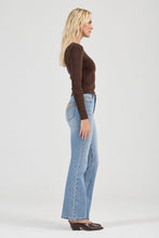 Load image into Gallery viewer, Natasha Off Shoulder Top
