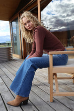 Load image into Gallery viewer, Eastcoast Flare Jean - Silverlake
