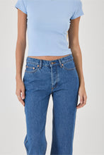 Load image into Gallery viewer, 90's Boyfriend Jeans - Canyon Stone
