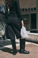Load image into Gallery viewer, Charlotte Culotte Short - Noir
