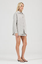 Load image into Gallery viewer, Drift Oversized Denim Shirt - Python
