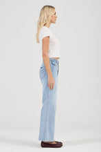 Load image into Gallery viewer, Eastcoast Flare Jean - Bowery Braid
