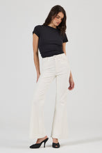 Load image into Gallery viewer, Eastcoast Flare Corduroy Pants - Ivory
