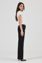 Load image into Gallery viewer, Meg Straight Jean - Vice
