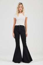 Load image into Gallery viewer, Uptown Flare Jean - Noir
