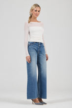 Load image into Gallery viewer, Macy Long Sleeve Tee
