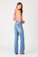 Load image into Gallery viewer, Midtown Bootcut Jeans Long - Soho Vintage
