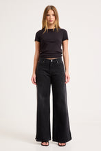 Load image into Gallery viewer, Frankie Loose Jean Long - Mercer Black
