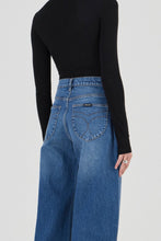 Load image into Gallery viewer, Gigi Barrel Jean - Reign
