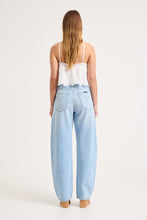 Load image into Gallery viewer, Arc Barrel Jean Long - Swoon

