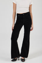 Load image into Gallery viewer, Eastcoast Flare Corduroy Pants - Black
