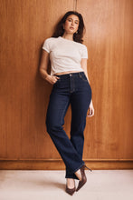 Load image into Gallery viewer, Meg Straight Jean - Super Rinse
