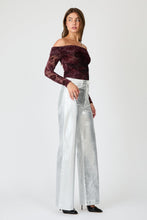 Load image into Gallery viewer, Sailor Wide Leg Jeans Long - Silver Foil
