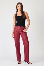 Load image into Gallery viewer, Meg Straight Jeans - Wild At Heart
