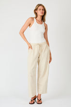 Load image into Gallery viewer, Wayland Barrel Pants
