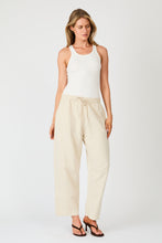 Load image into Gallery viewer, Wayland Barrel Pants
