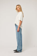 Load image into Gallery viewer, Tomboy Hemp Tee - White
