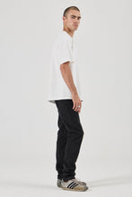 Load image into Gallery viewer, Stinger Jean - Black Snake

