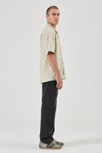 Load image into Gallery viewer, Ezy Jean - Blackburn
