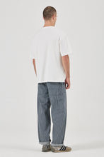 Load image into Gallery viewer, Ezy Classic Tee - Vintage White
