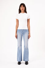 Load image into Gallery viewer, Classic Tee - Vintage White

