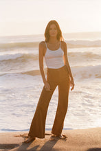 Load image into Gallery viewer, Eastcoast Flare - Tan Cord
