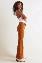 Load image into Gallery viewer, Eastcoast Flare - Tan Cord
